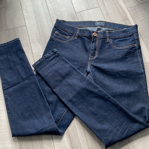 Dynamite 🧨 Denim Pant - Picture 2 of 4